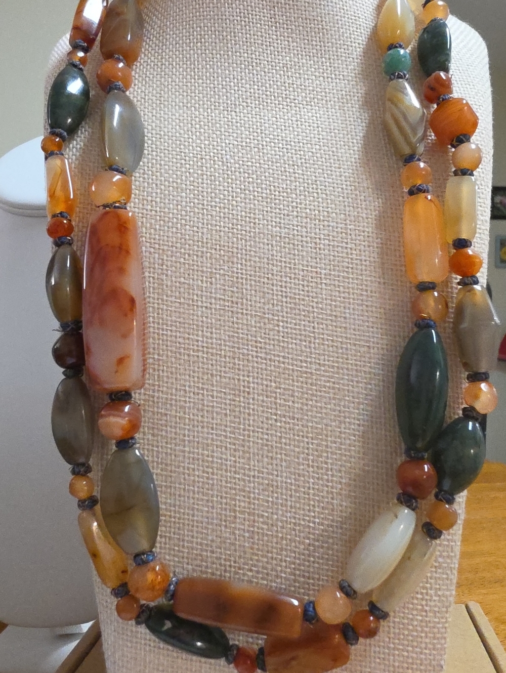 Vintage  Beggars Beads Carnelian Bloodstone Aventurine Jasper Agate  Necklace